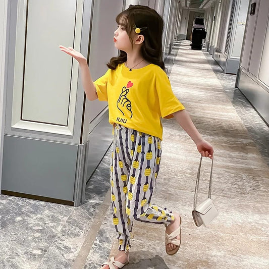 SUNNY CHIC FINGER Kids Nightwear