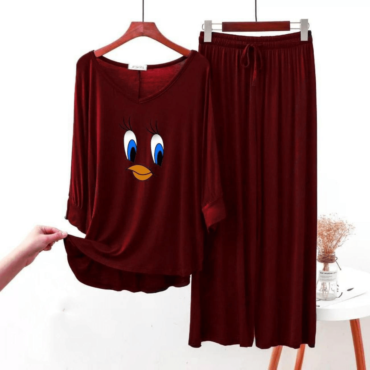 Maroon Daffy Duck Flapper Style ( Full Sleeve)