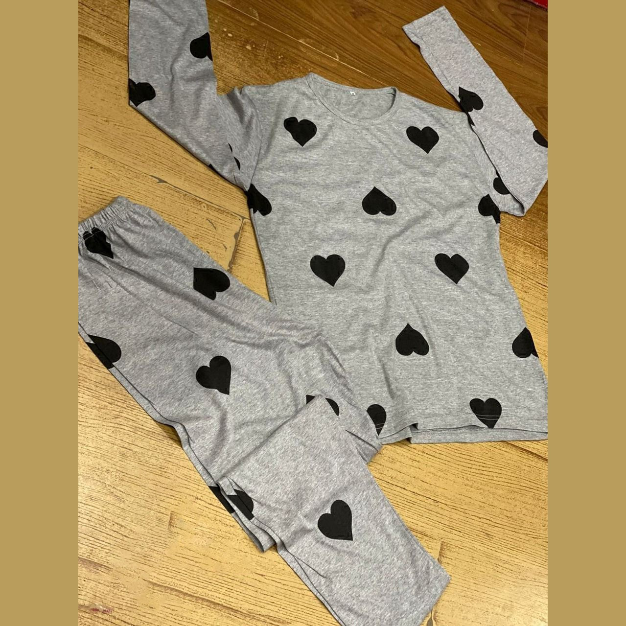 Grey dil dil heart full sleeve printed design night suit fabric cotton jarsy